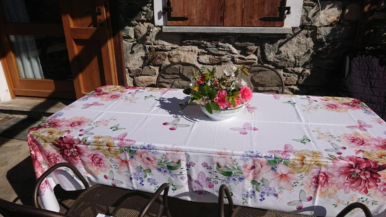 泰廖Casa Delle Rose别墅 外观 照片