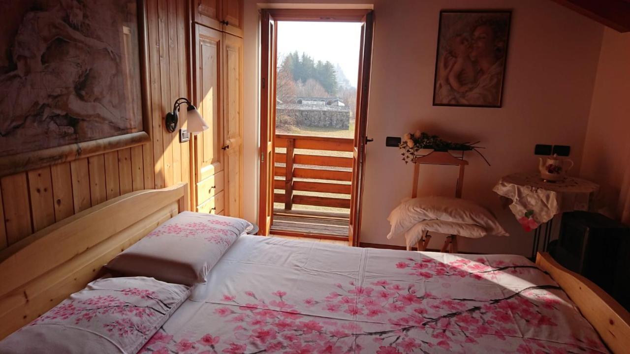 泰廖Casa Delle Rose别墅 外观 照片