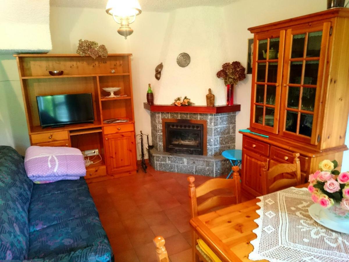 泰廖Casa Delle Rose别墅 外观 照片