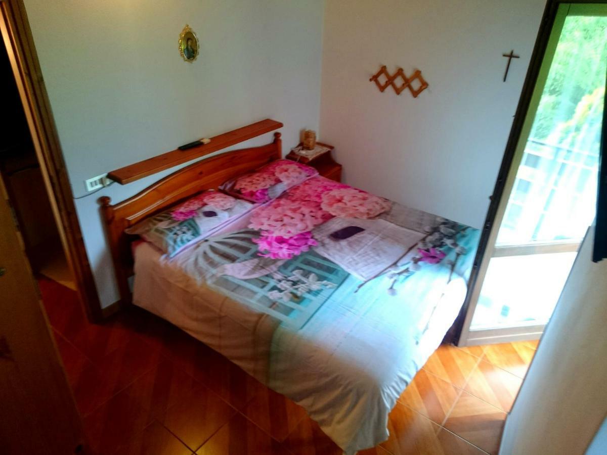 泰廖Casa Delle Rose别墅 外观 照片